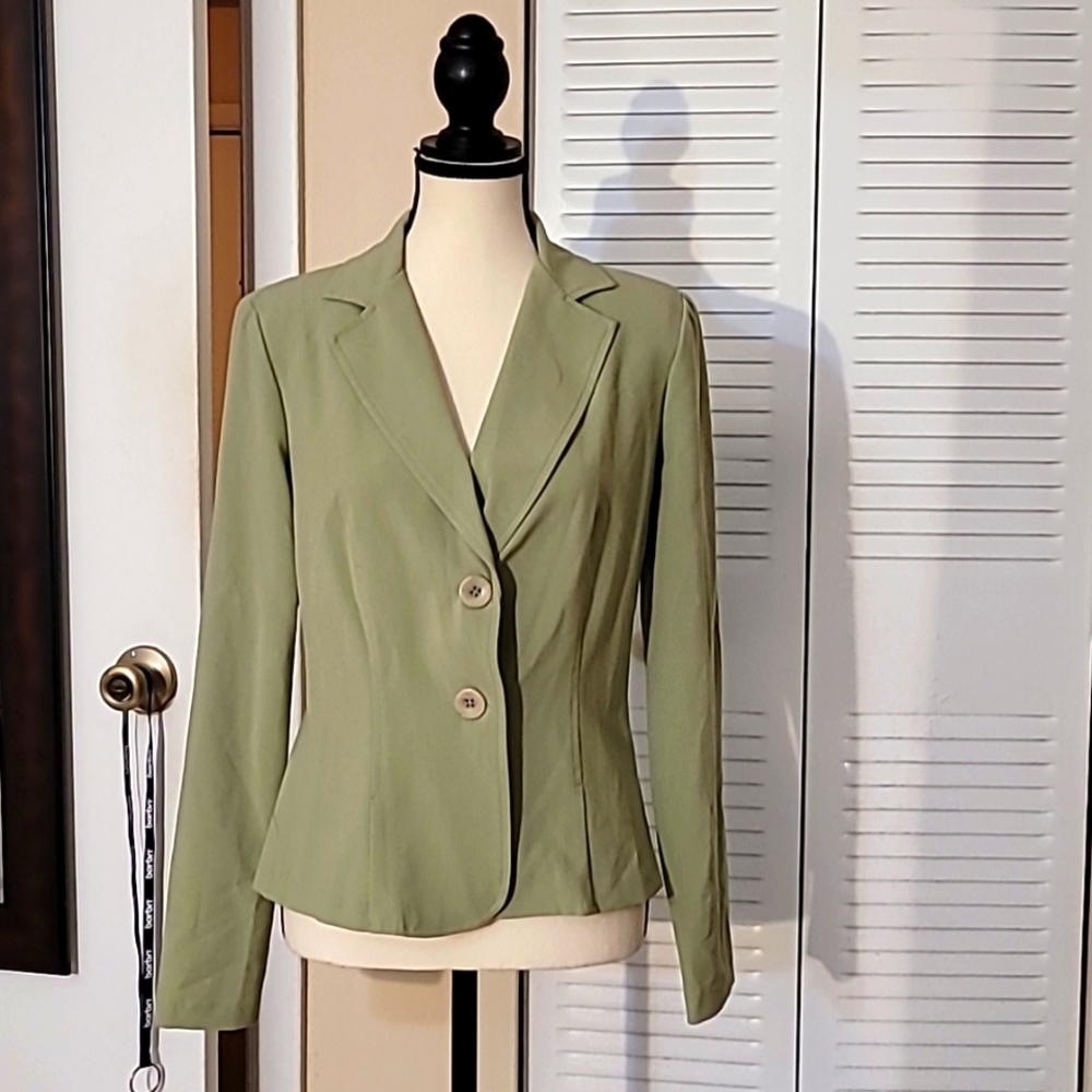 XOXO Woman's Lime Green Blazer / Suit Jacket with Shoulder Pads - Size Medium